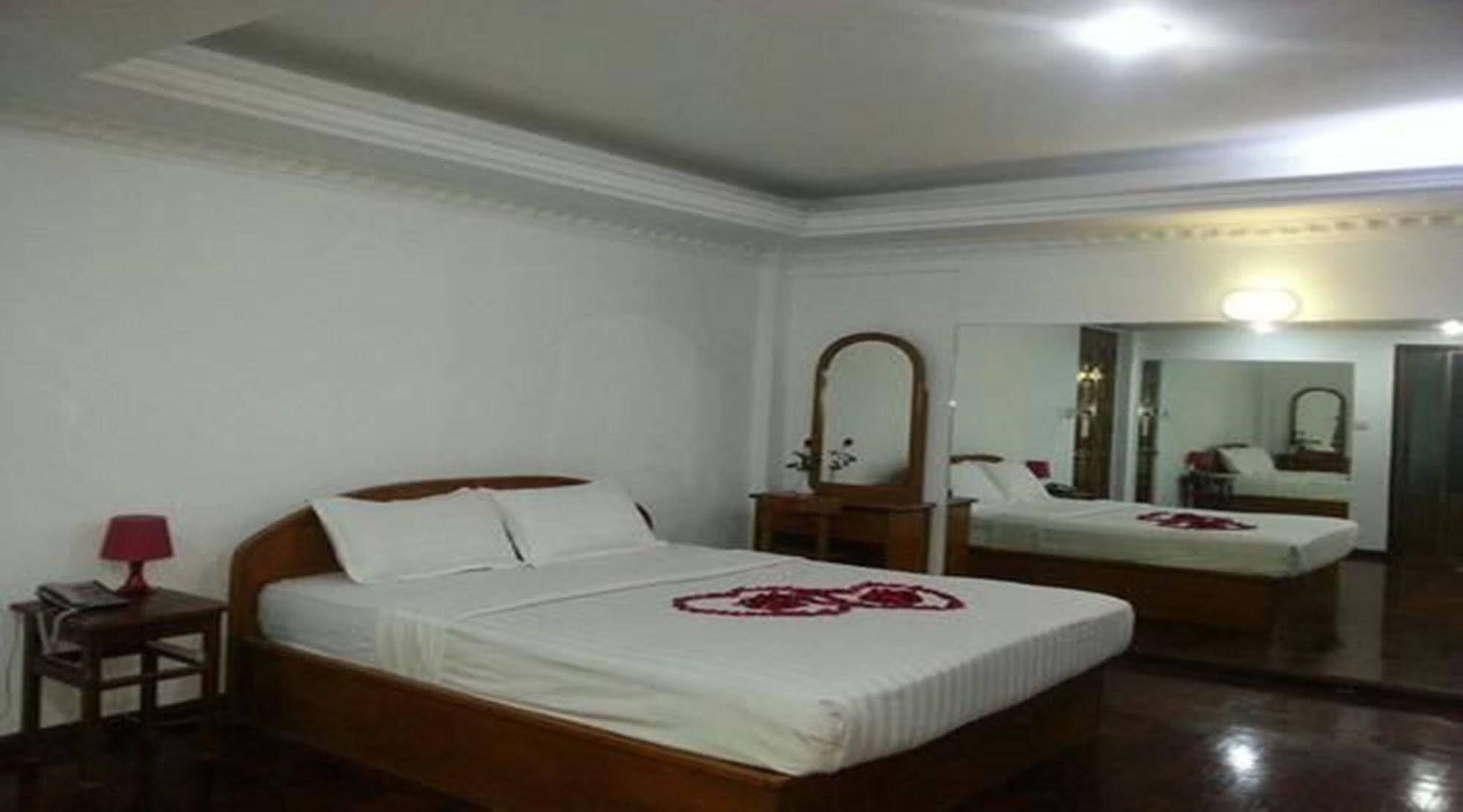 Airport Inn Gyogon Exterior photo
